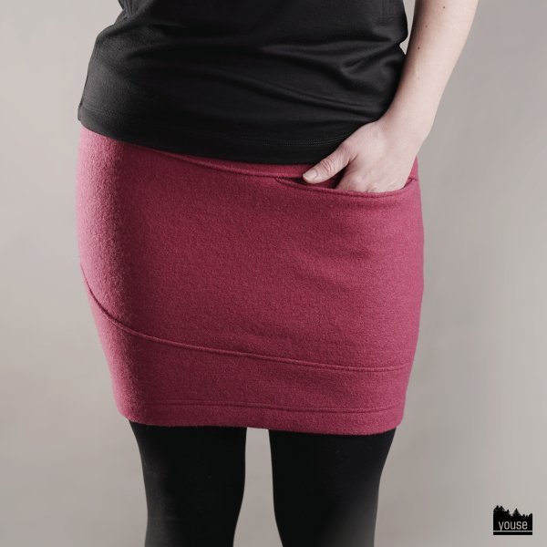 Walk Rock Dia aus Bio Merinowolle Größe 38 , Farbe blauschwarz